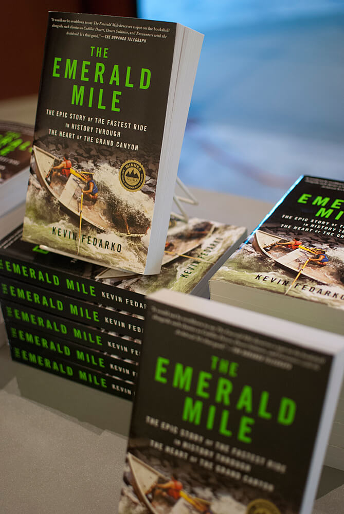Book : The Emerald Mile by Kevin Fedarko 1