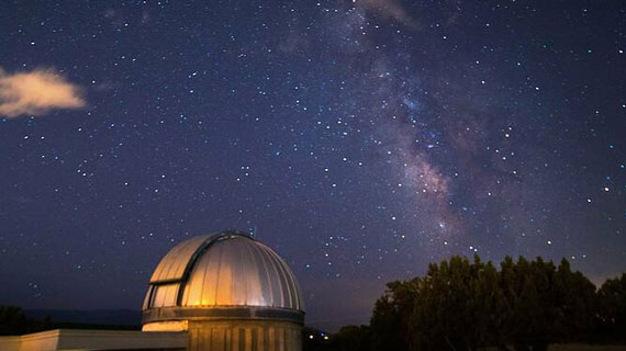 SUU observatory at night