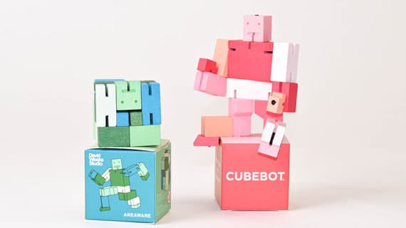 Cubebot Figurine