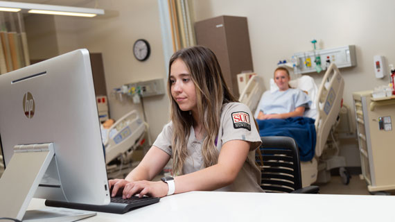 SUU Nursing Students get hands-on experience in a hospital