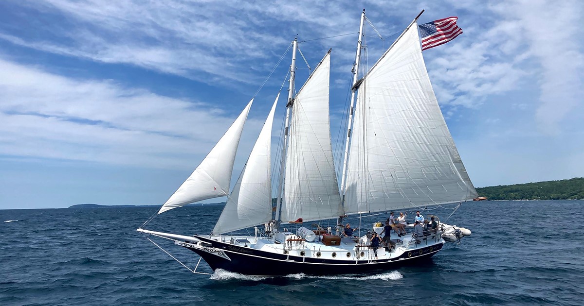 Hammond's Schooner sailboat