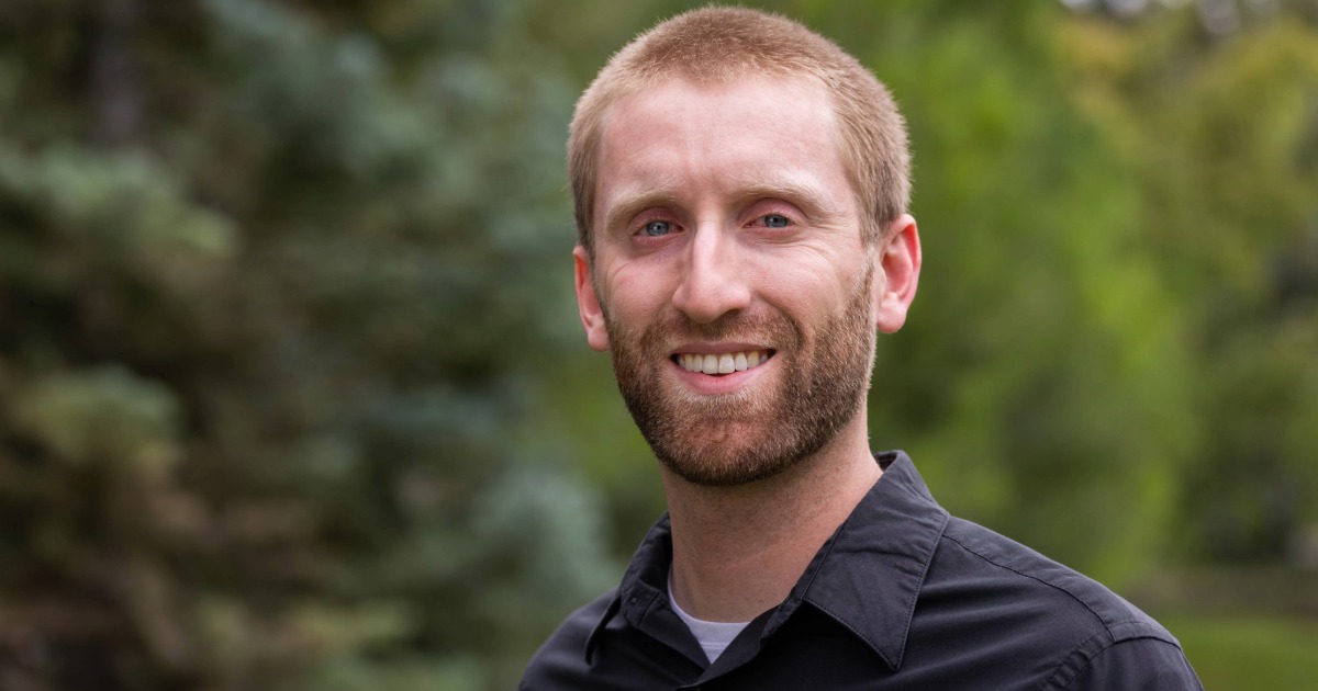 Headshot of Dr. Richard Brown