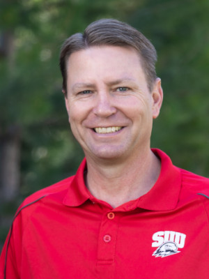 Cory Taylor headshot