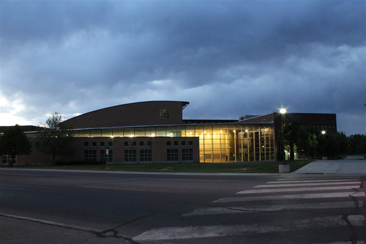 Photo of the PE building 6