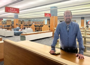 Ask a Librarian Desk at the SUU library