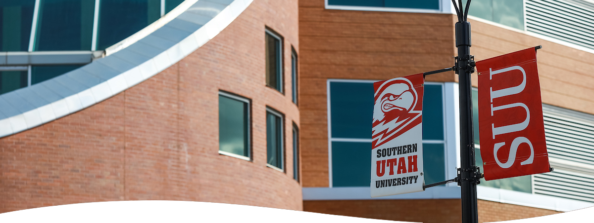 SUU banners outside of the library