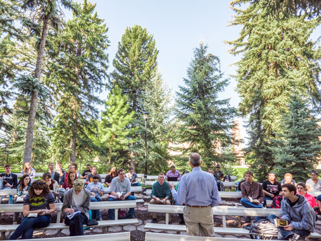  Arbor Day Foundation Honors SUU with 2015 Tree Campus USA® Recognition
