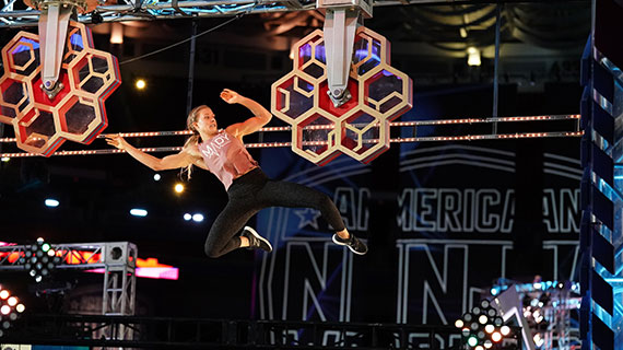 SUU alumna Madyson Howard competes on American Ninja Warrior