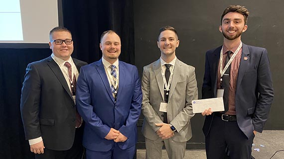 Students win finance leader competition