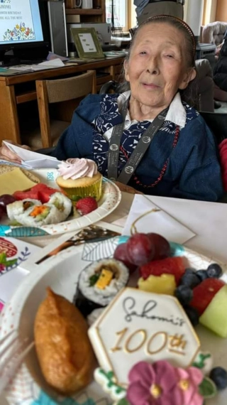Photo of Sahomi Tachibana at her 100th birthday celebration. Courtesy of her daughter, Elaine Werner.