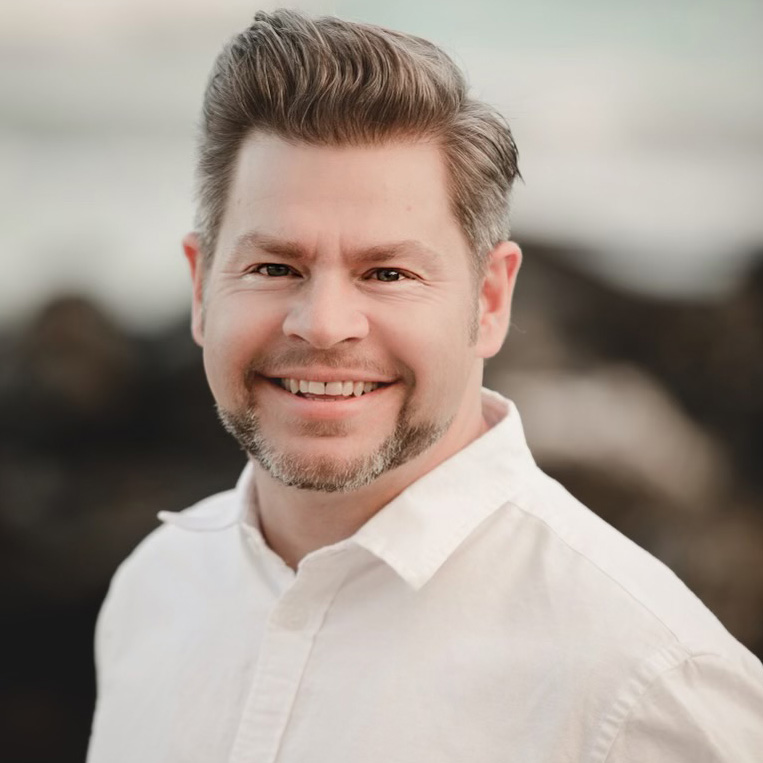 Professional headshot of Shawn Vanderhoven